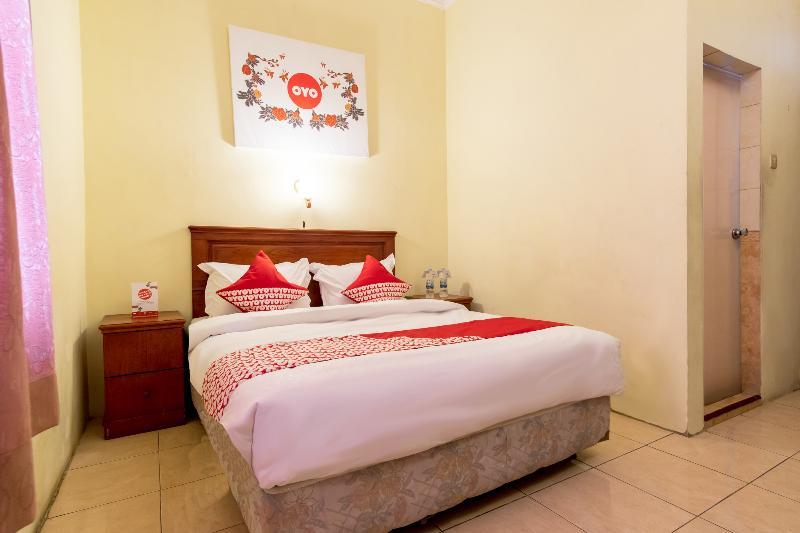 Oyo 1030 Hotel Bumi Asih Medan Zewnętrze zdjęcie