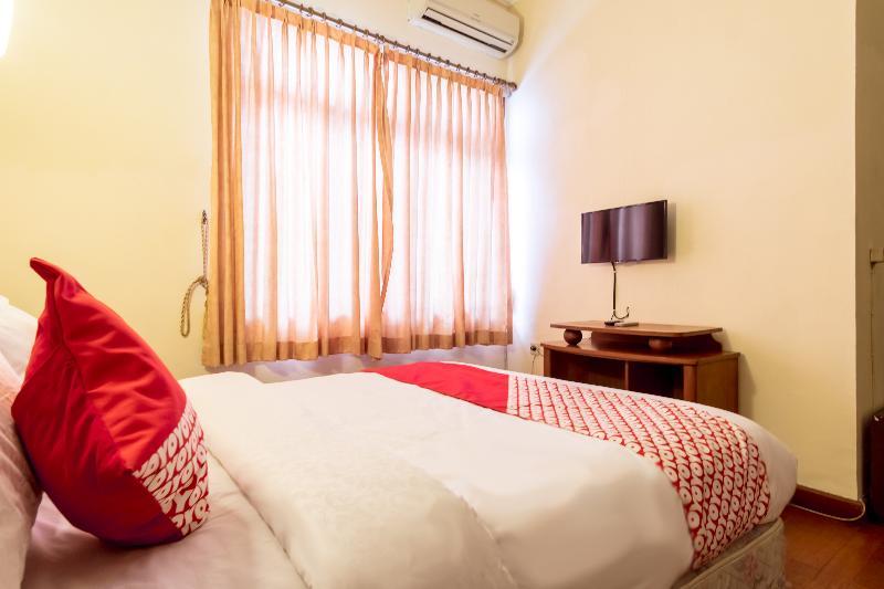 Oyo 1030 Hotel Bumi Asih Medan Zewnętrze zdjęcie